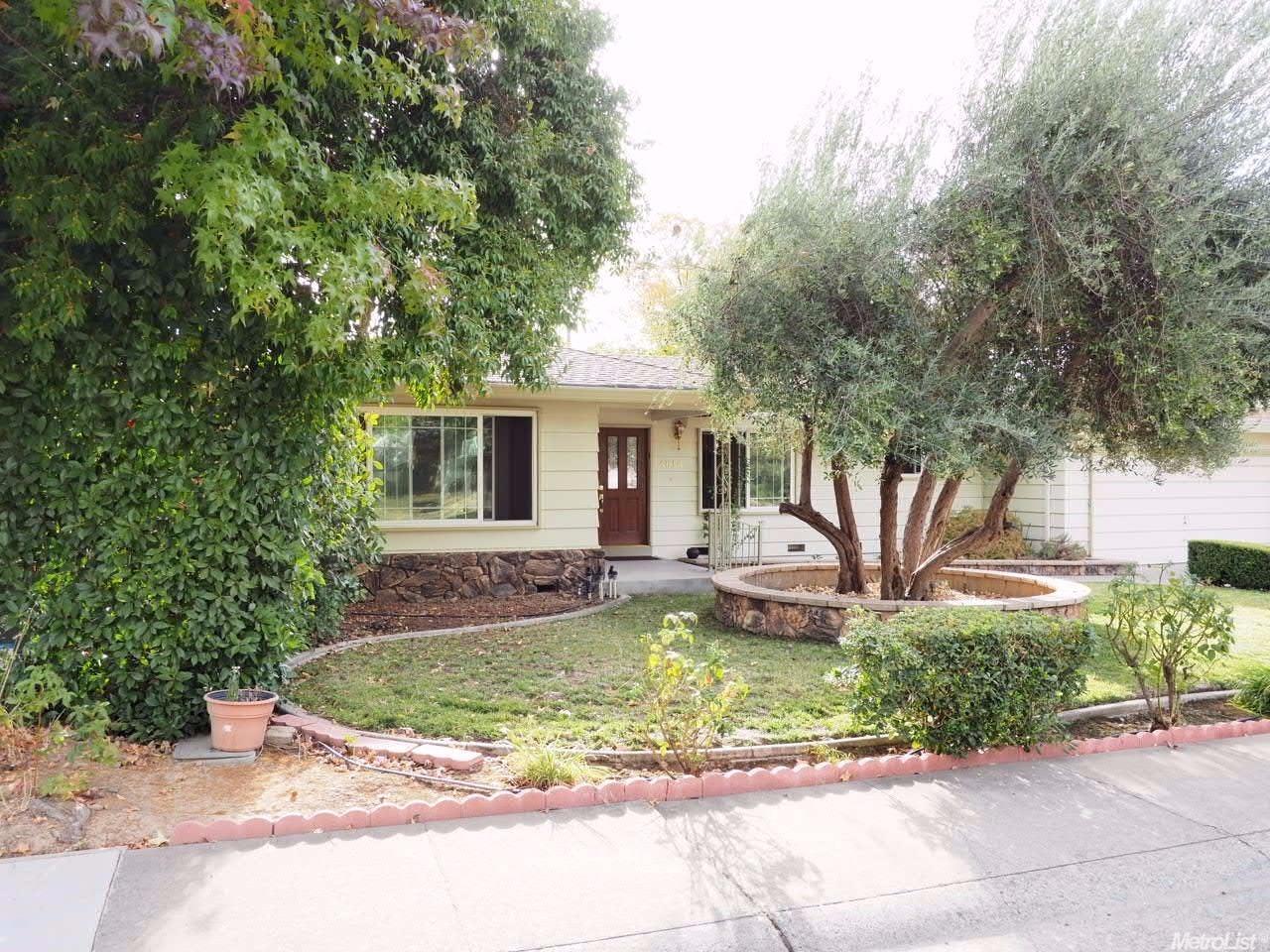 4614 Las Lindas Way, Carmichael, CA 95608 photo 1