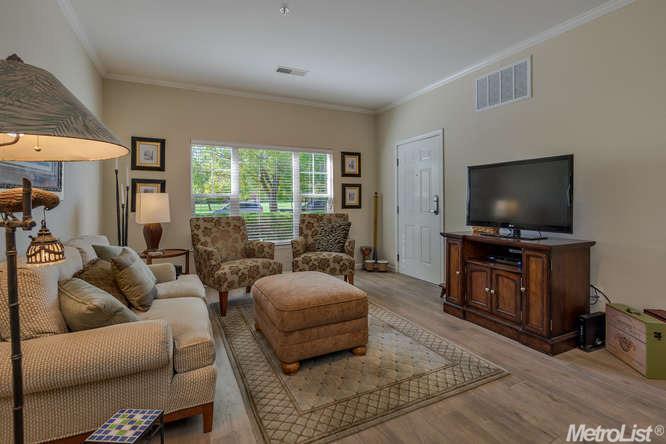 1818 Moore Blvd #152, Davis, CA 95618 photo 3