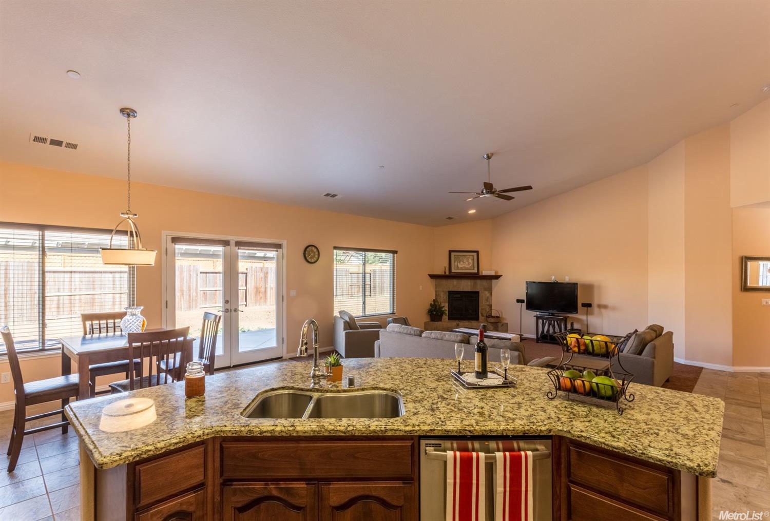 959 Chase Dr, Galt, CA 95632 photo 7