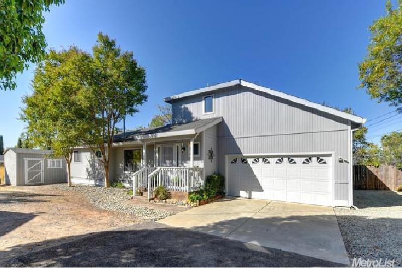 5806 Gibbons Dr, Carmichael, CA 95608 photo 1
