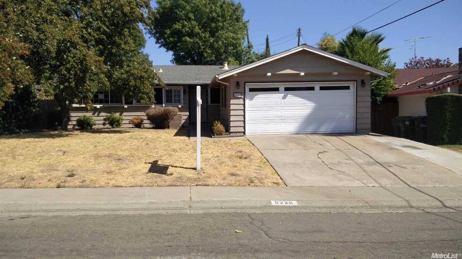 5225 Leader Ave, Sacramento, CA 95841 photo 1