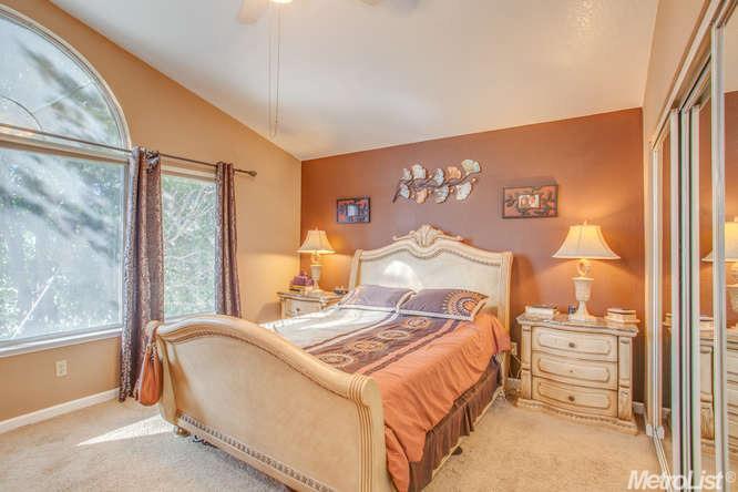 896 Lourence Dr, Tracy, CA 95376 photo 10