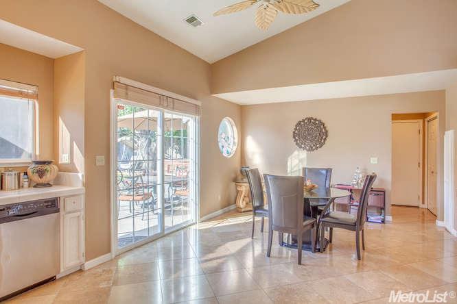 896 Lourence Dr, Tracy, CA 95376 photo 7