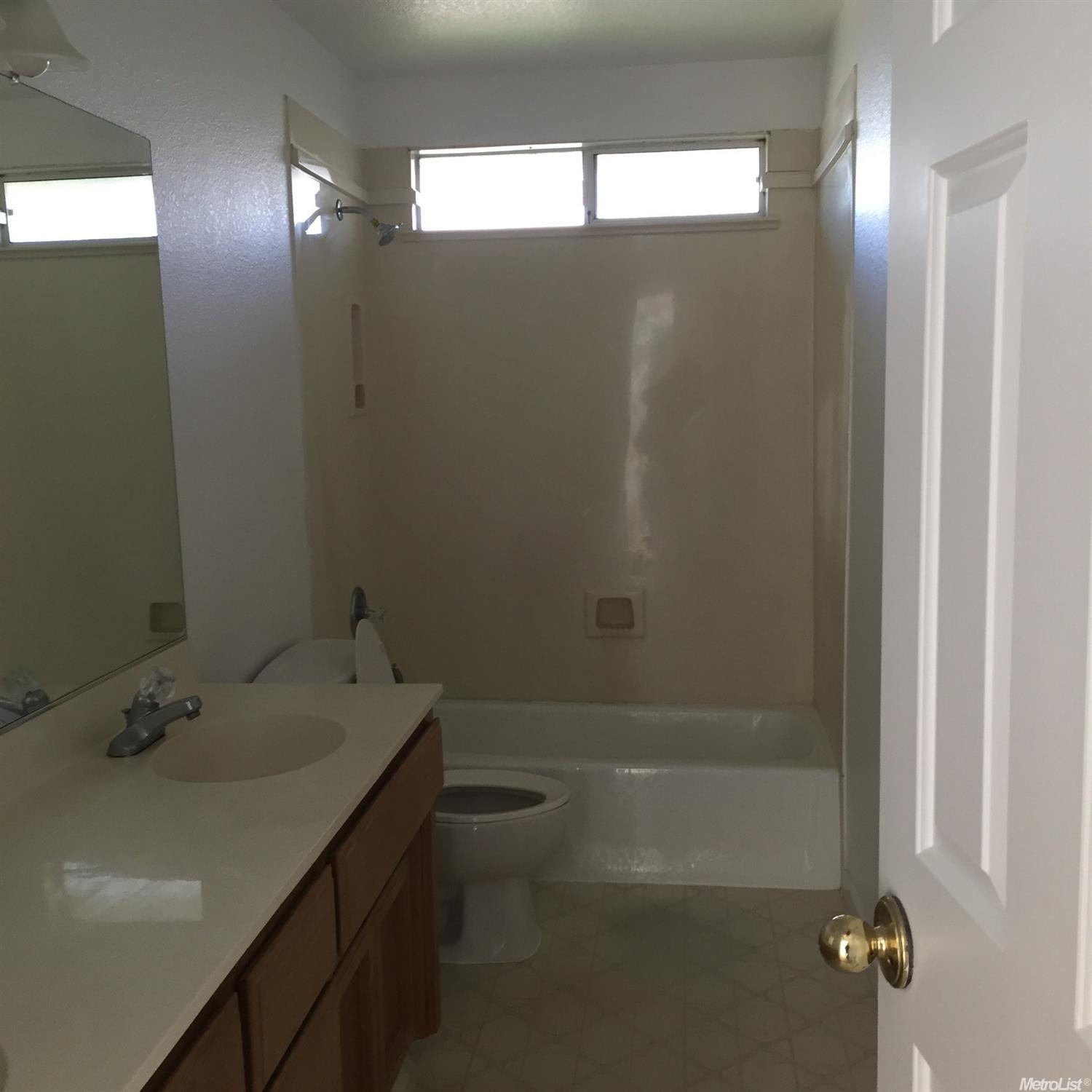 812 Ohlone St, Davis, CA 95618 photo 6
