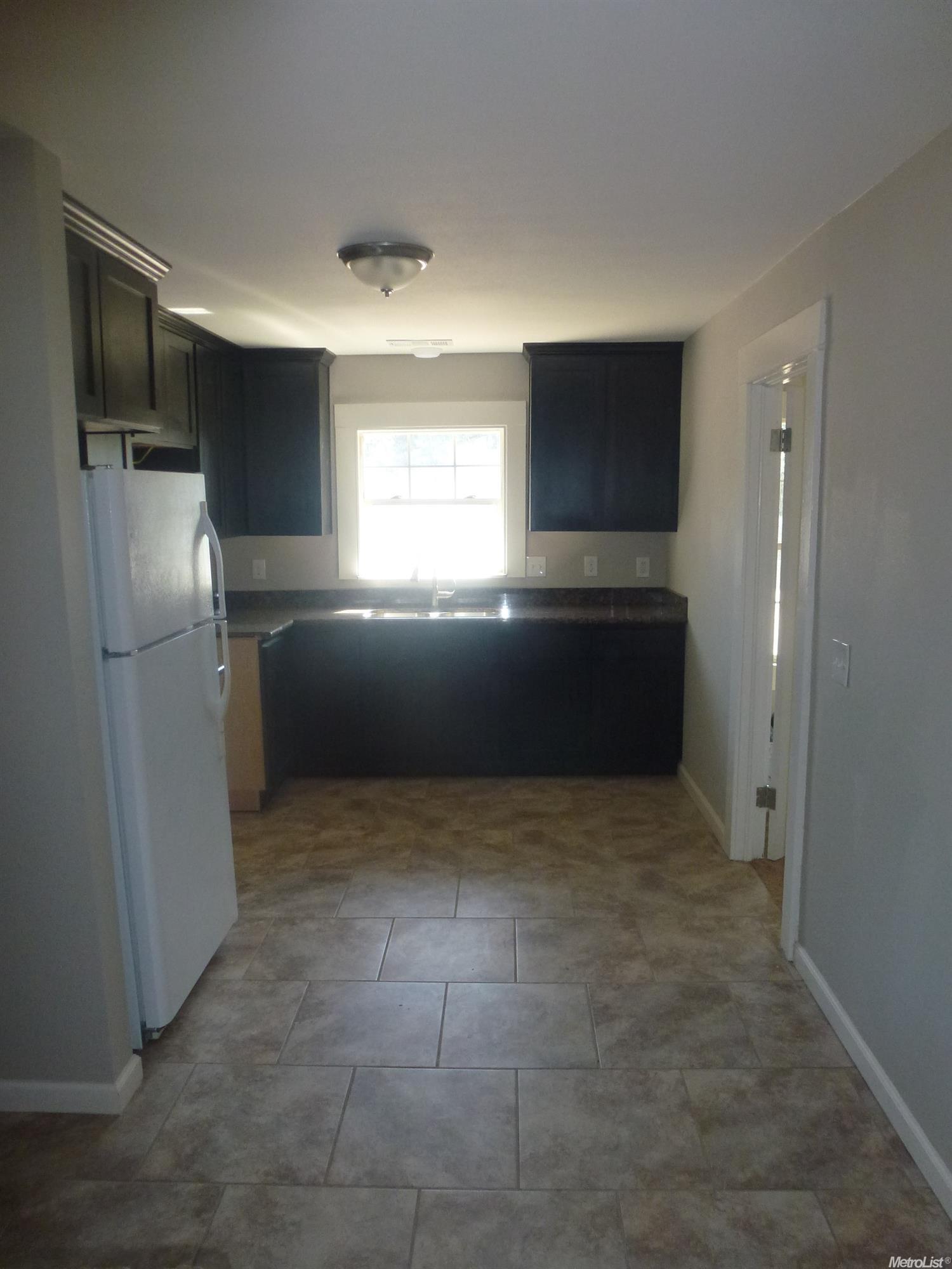 501 Laurel Ave, Modesto, CA 95351 photo 6