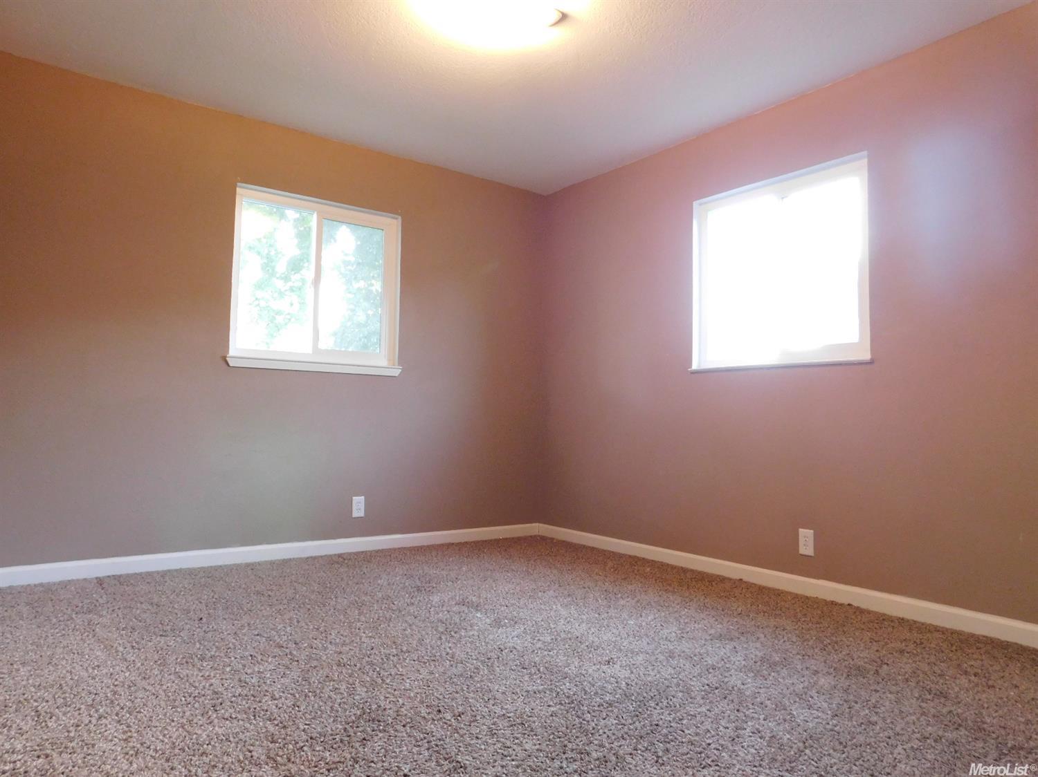 1409 Mount Vernon Dr, Modesto, CA 95350 photo 16