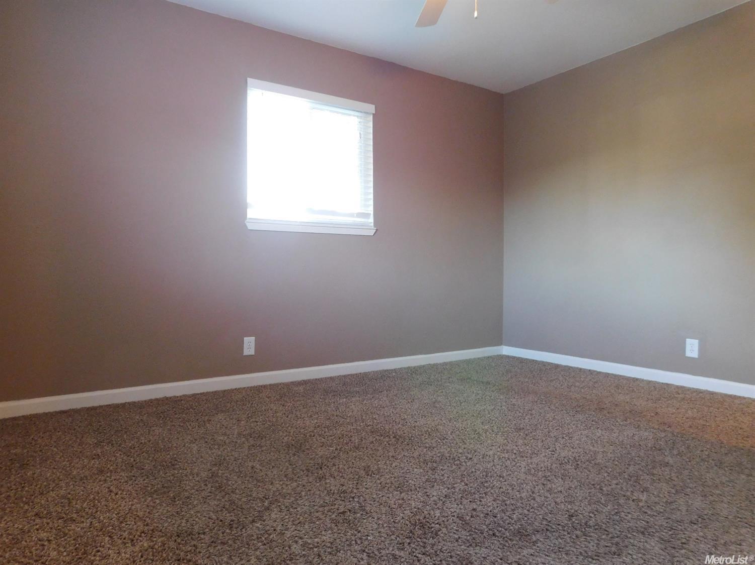 1409 Mount Vernon Dr, Modesto, CA 95350 photo 14