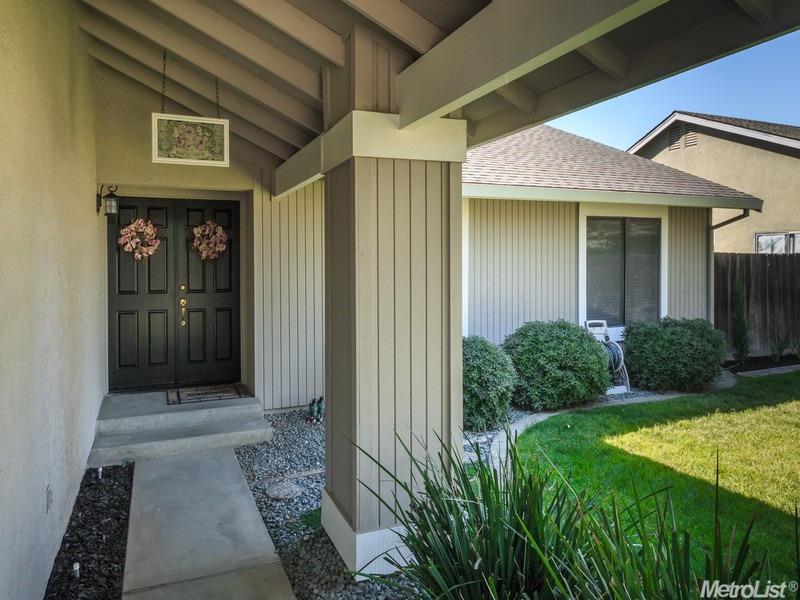 2017 Lincoln Oak Dr, Modesto, CA 95355 photo 3