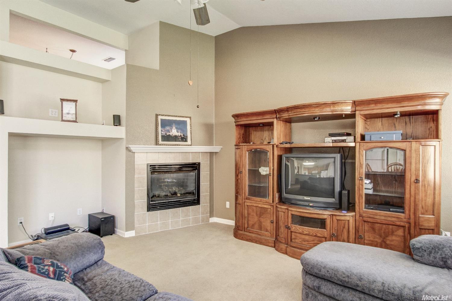534 Micheletos, Manteca, CA 95336 photo 7
