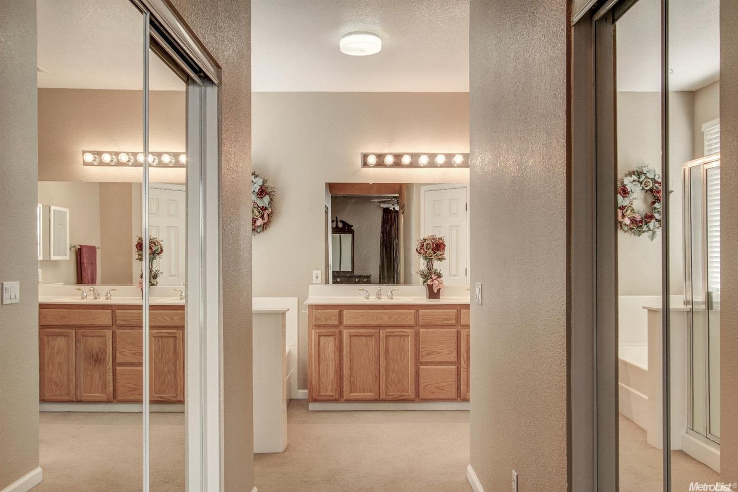 534 Micheletos, Manteca, CA 95336 photo 15