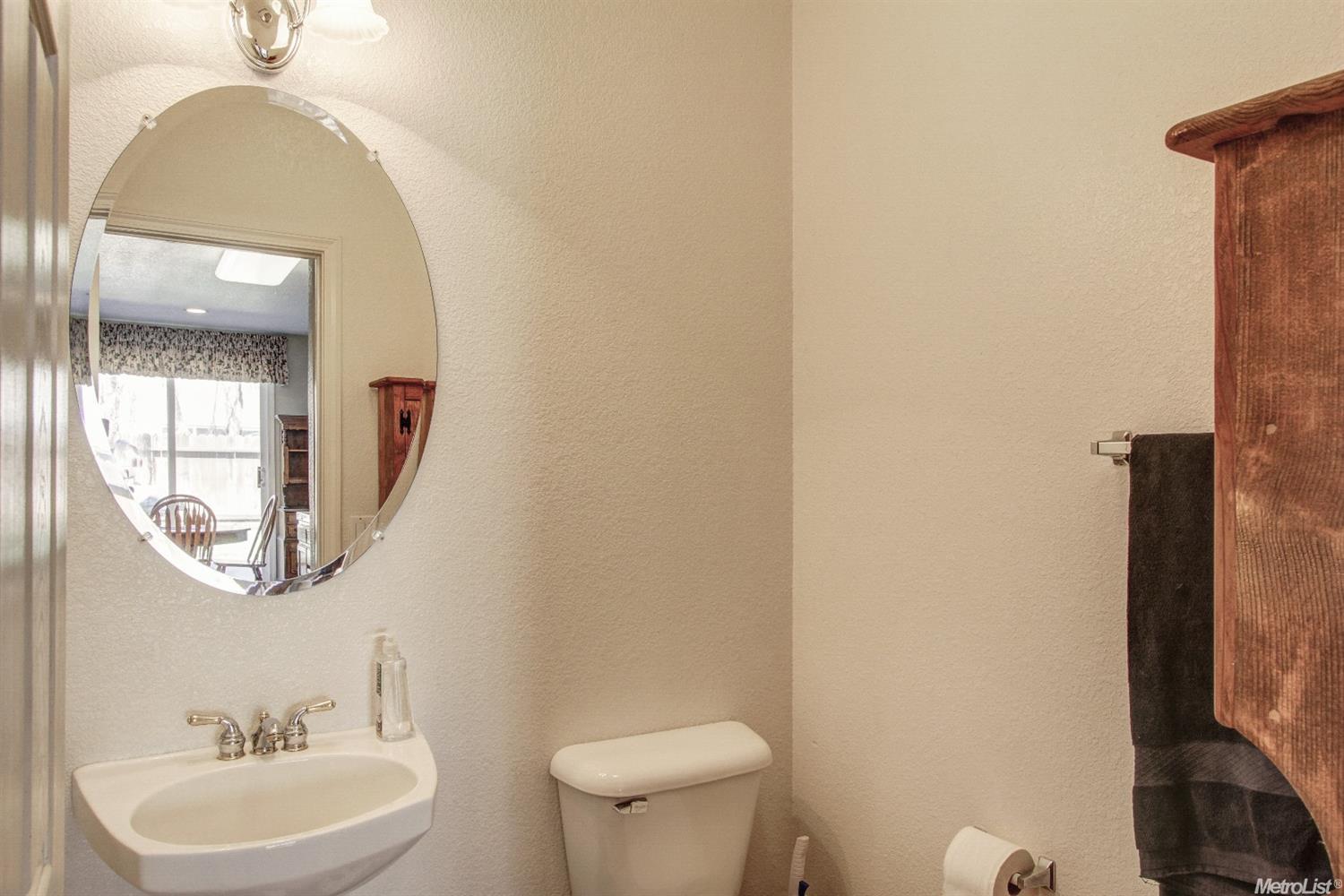 534 Micheletos, Manteca, CA 95336 photo 11