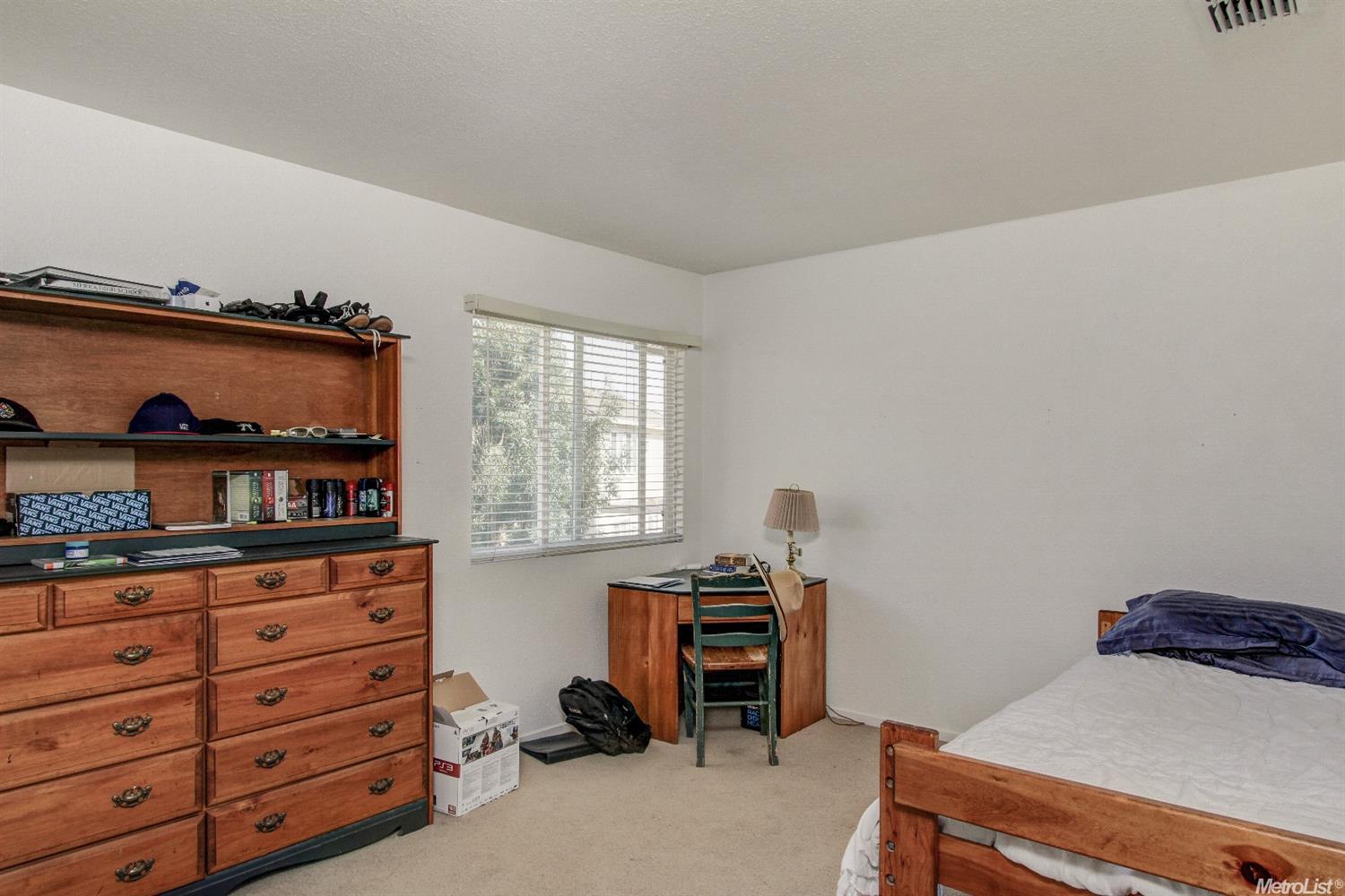 534 Micheletos, Manteca, CA 95336 photo 20