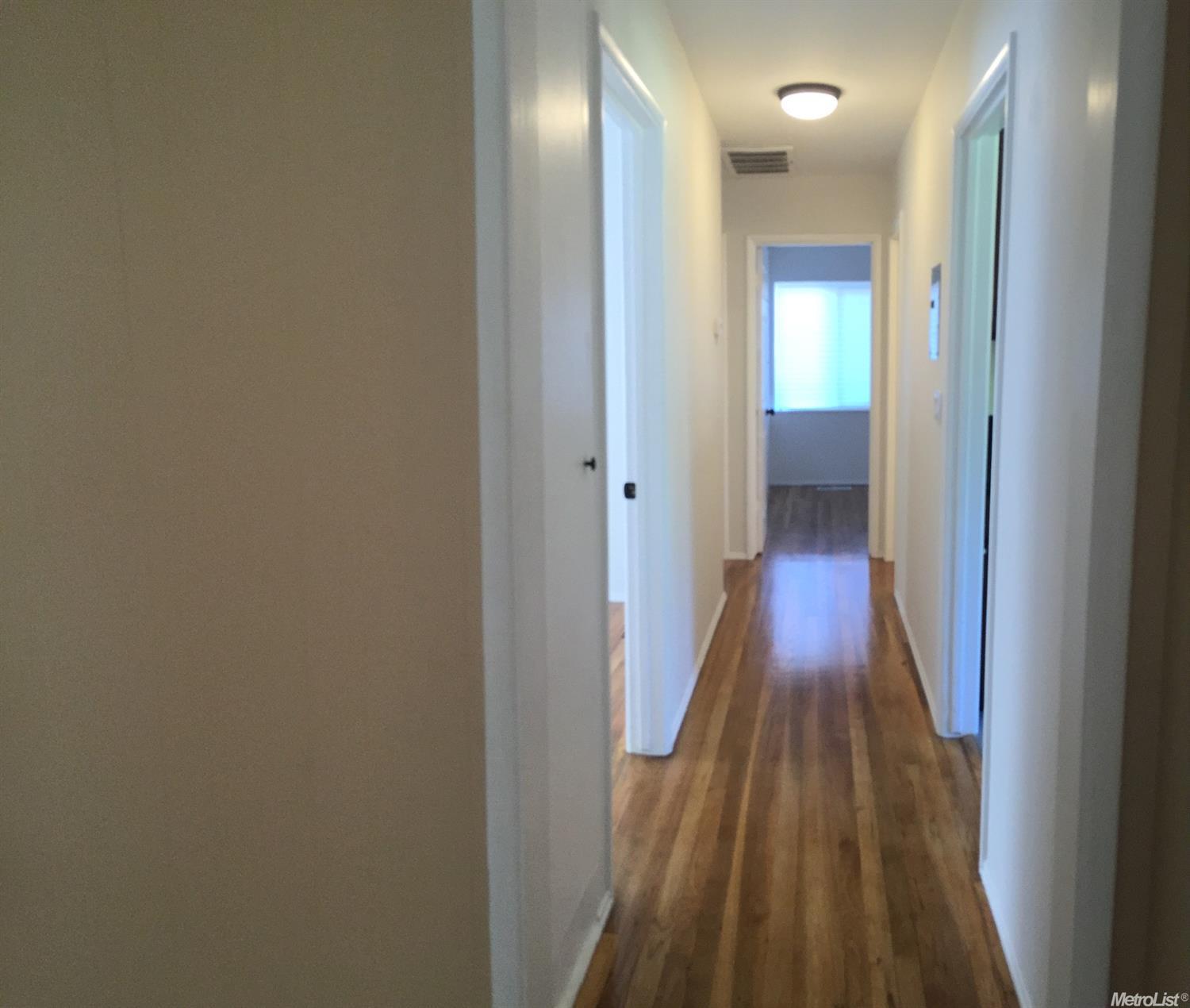 203 E Harper St, Stockton, CA 95204 photo 9