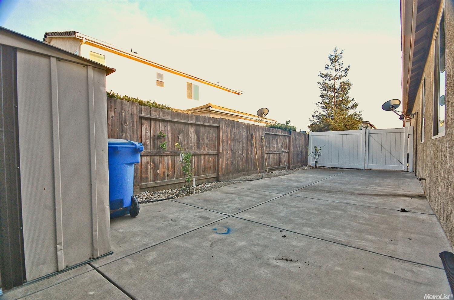 3585 Macadamia Ln, Ceres, CA 95307 photo 24