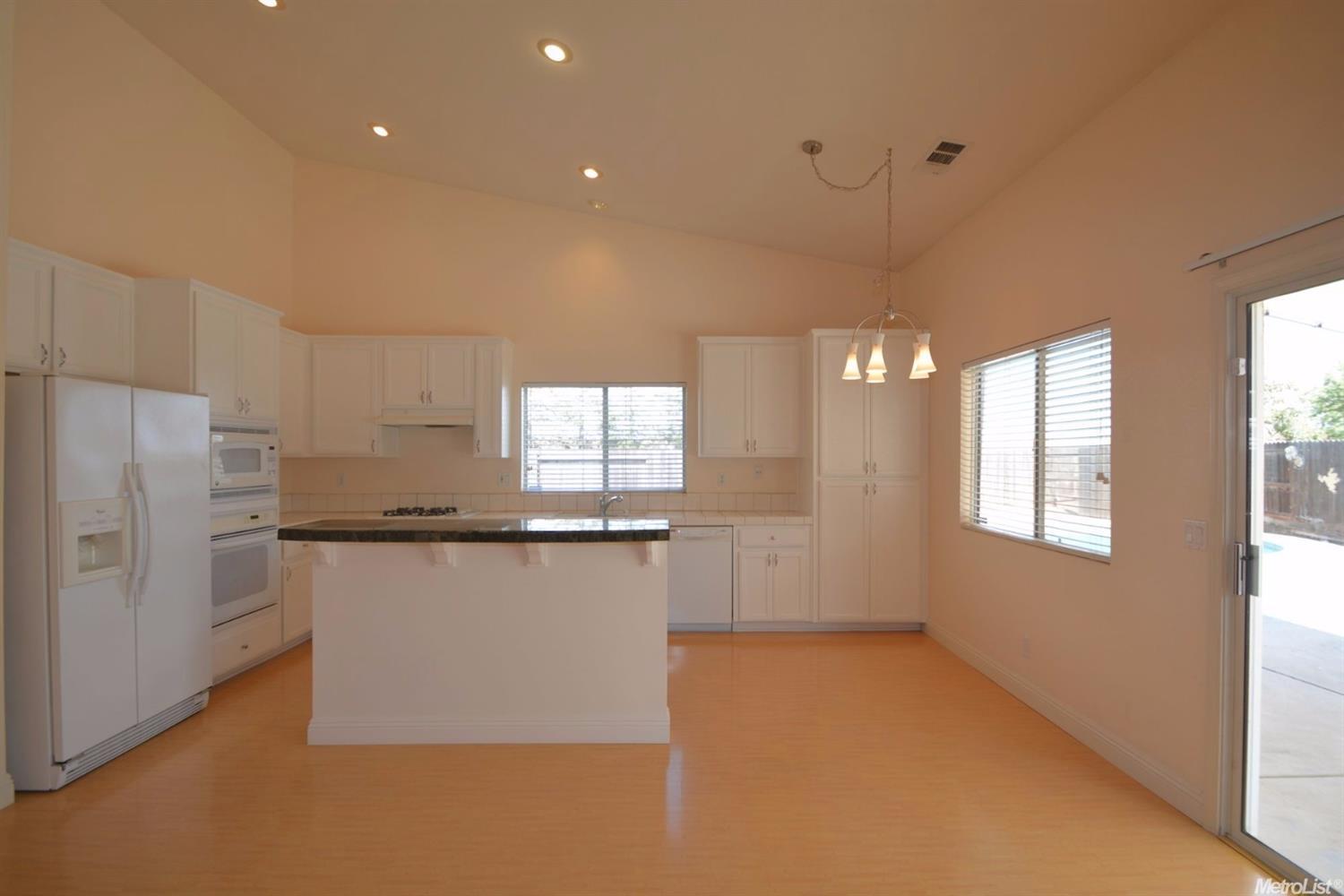 4128 Quiet Brook Ct, Modesto, CA 95356 photo 8