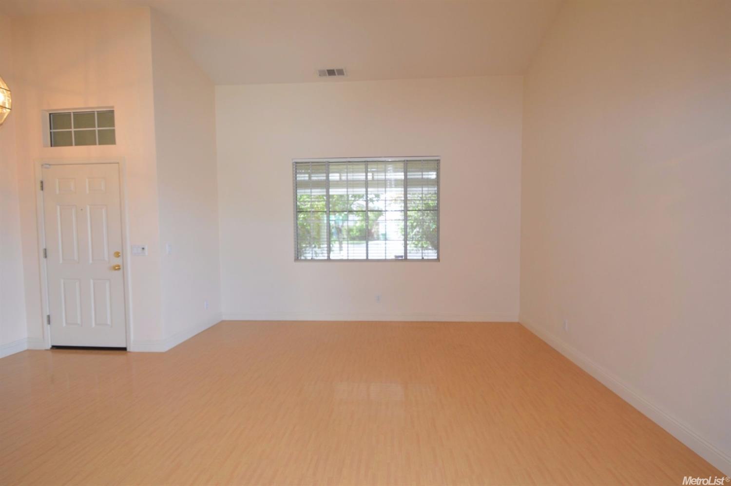 4128 Quiet Brook Ct, Modesto, CA 95356 photo 4