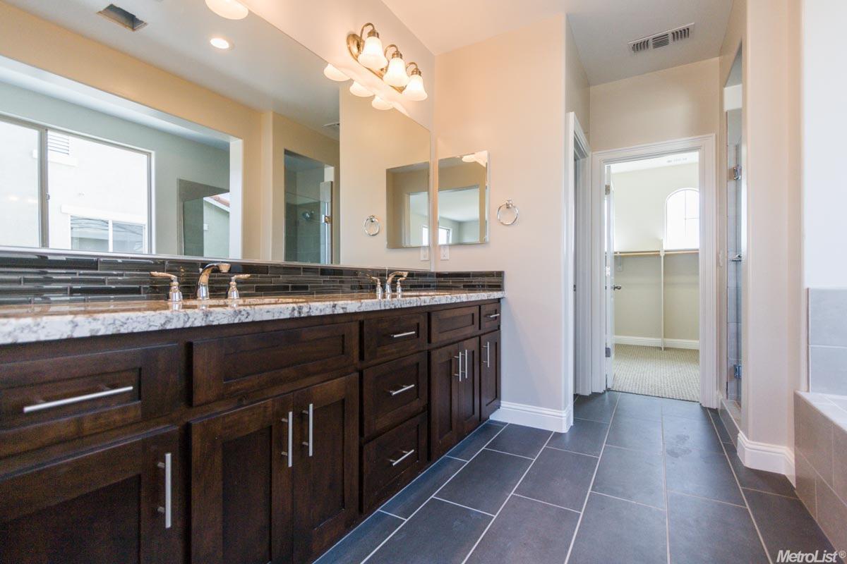 2711 Hidden Trail Loop, Rocklin, CA 95765 photo 18