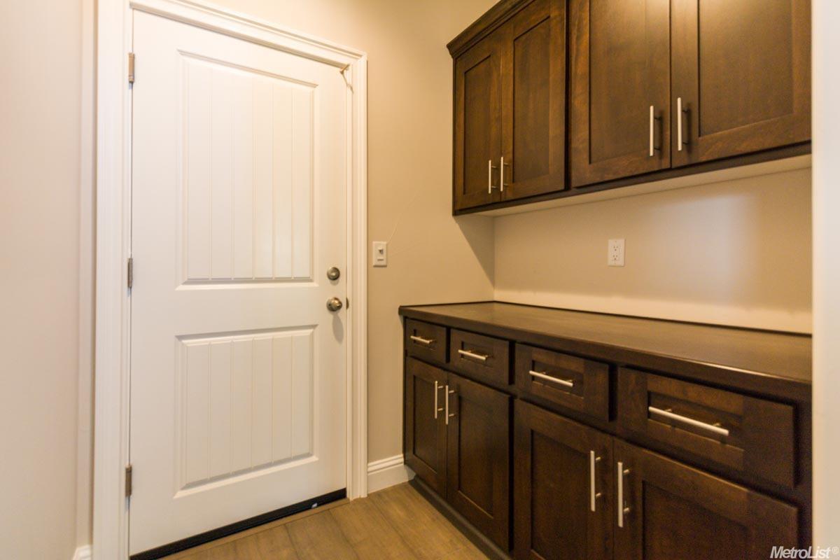 2711 Hidden Trail Loop, Rocklin, CA 95765 photo 5
