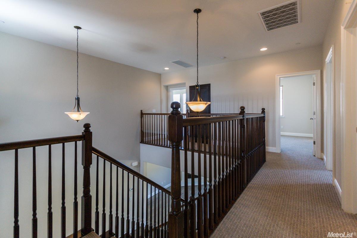 2711 Hidden Trail Loop, Rocklin, CA 95765 photo 17