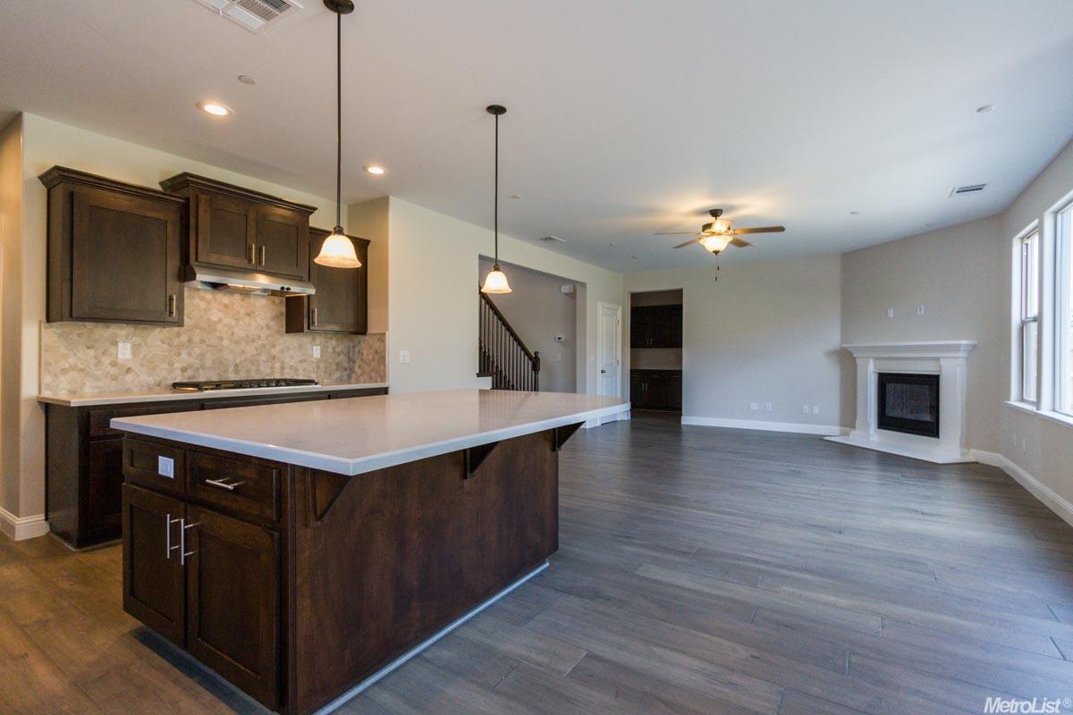 2711 Hidden Trail Loop, Rocklin, CA 95765 photo 9