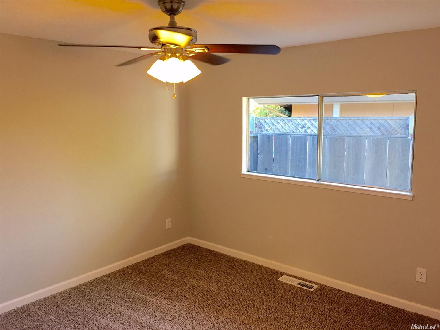 3117 Londonderry Rd, Modesto, CA 95350 photo 16
