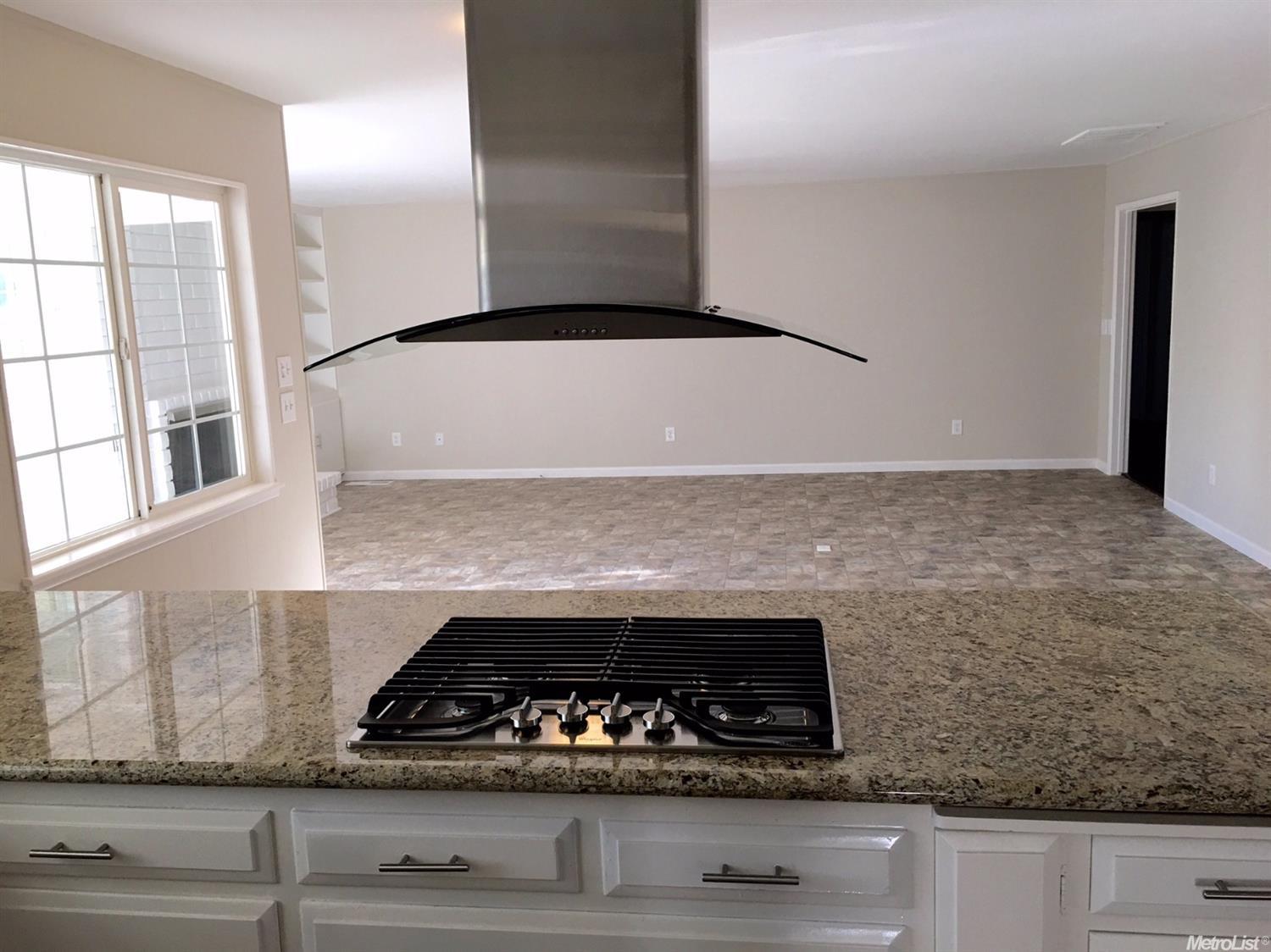 3117 Londonderry Rd, Modesto, CA 95350 photo 9