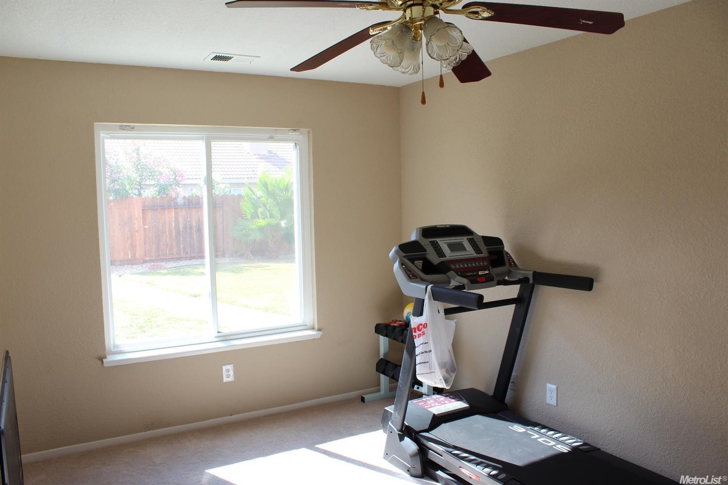 1116 Lourence Dr, Tracy, CA 95376 photo 10