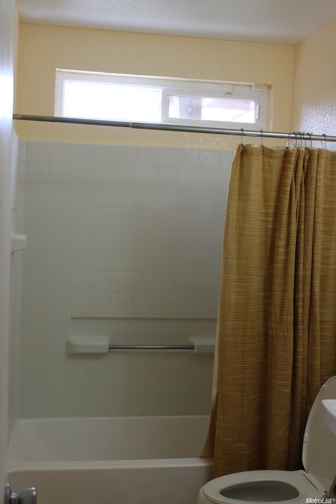 1116 Lourence Dr, Tracy, CA 95376 photo 9