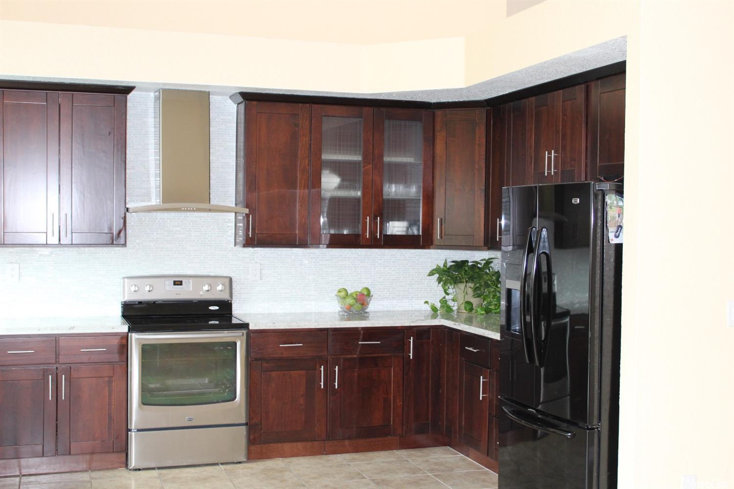 1116 Lourence Dr, Tracy, CA 95376 photo 5