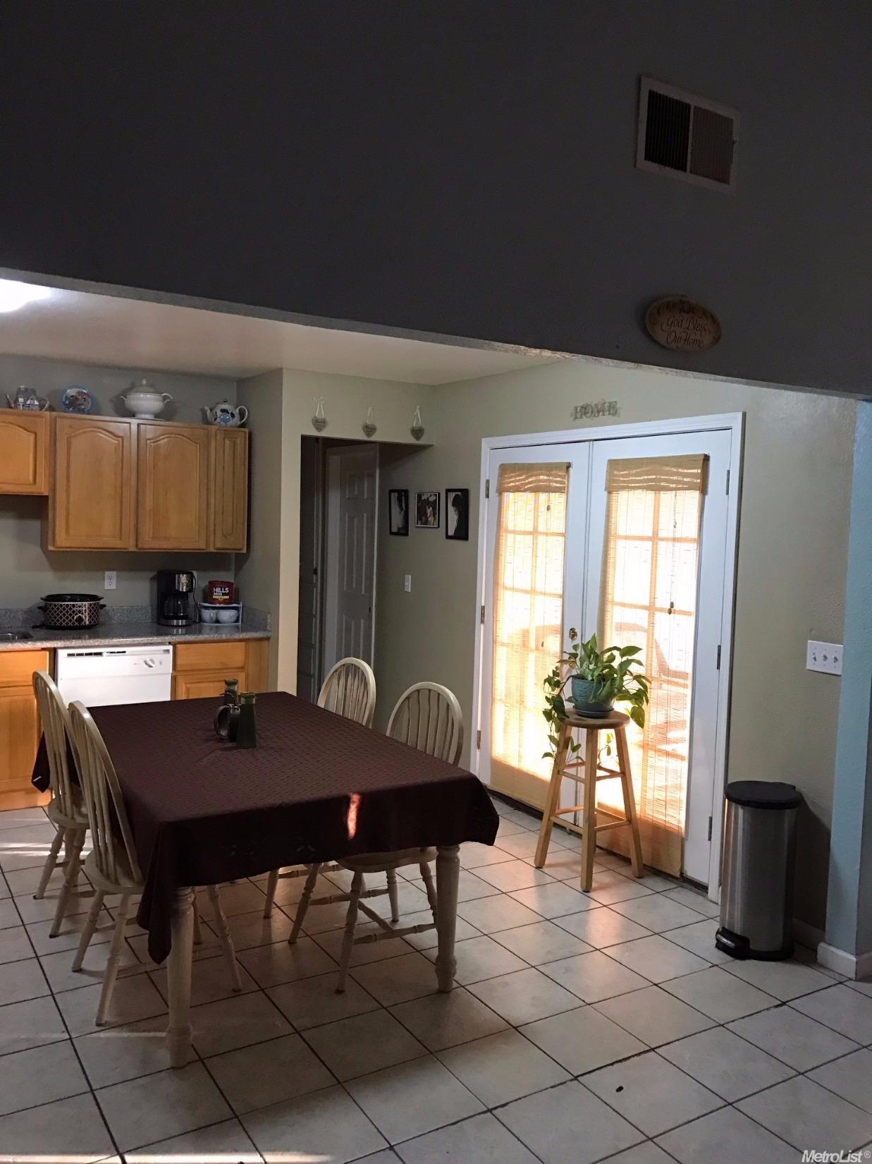 2053 Marlow St, Modesto, CA 95351 photo 8