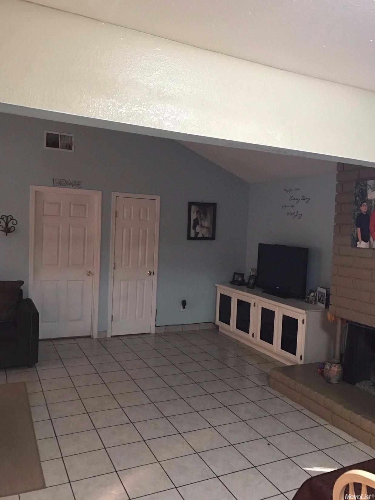 2053 Marlow St, Modesto, CA 95351 photo 4