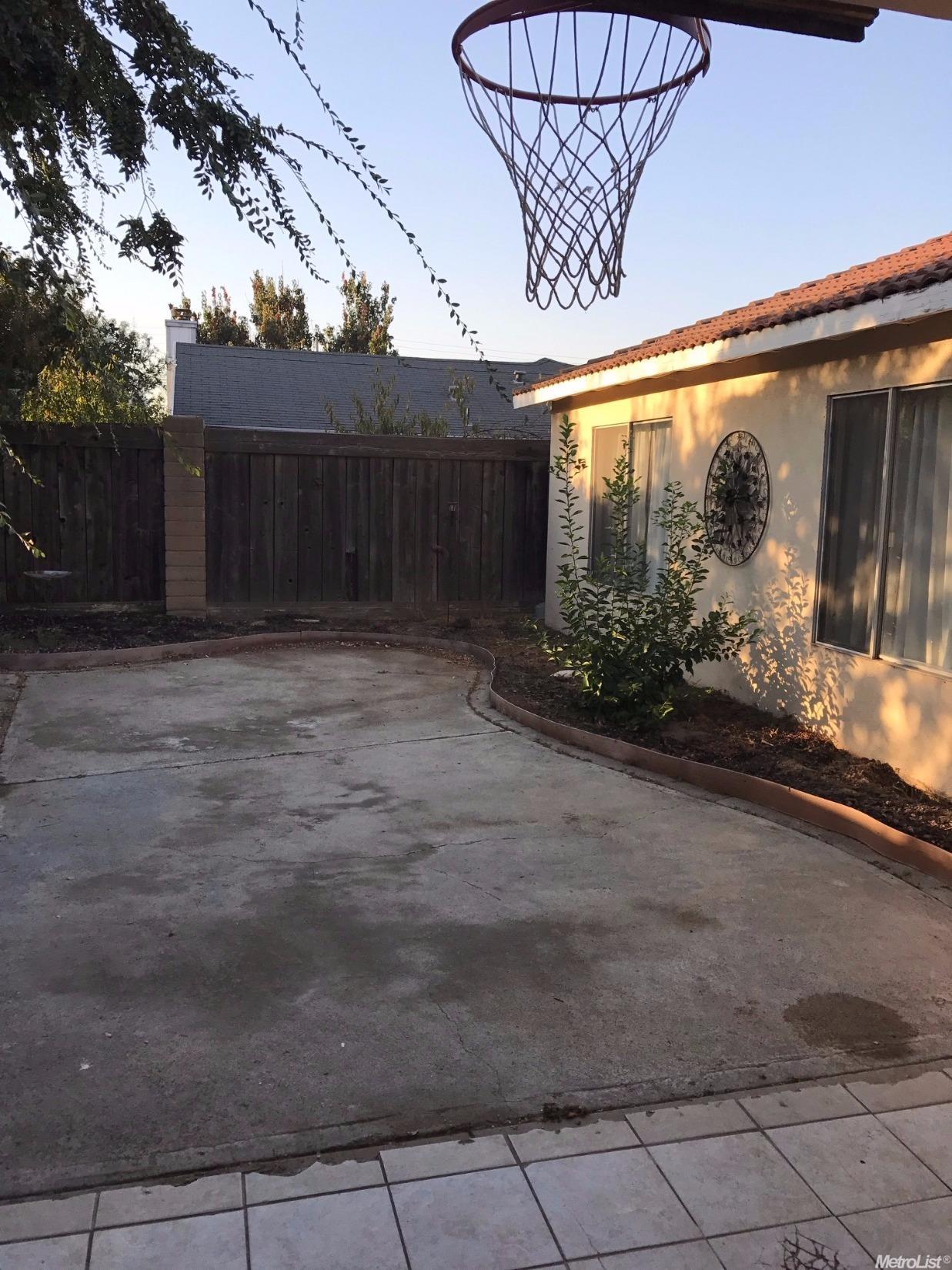2053 Marlow St, Modesto, CA 95351 photo 10