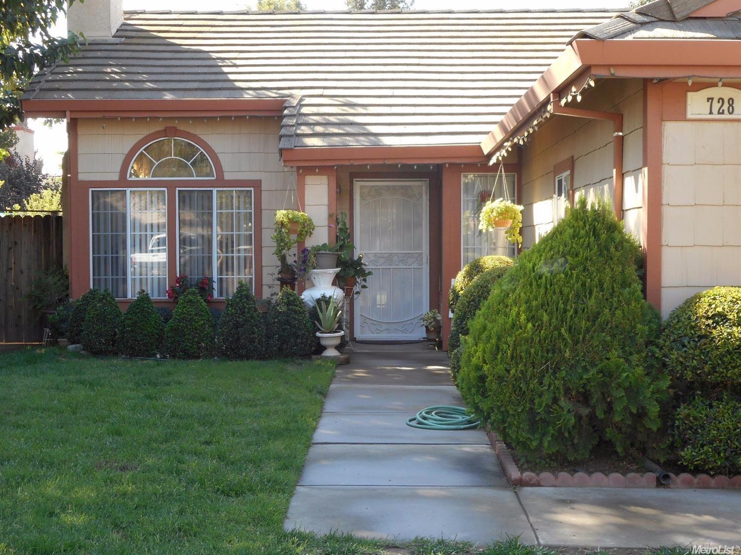 728 Park Meadow Dr, Modesto, CA 95358 photo 2