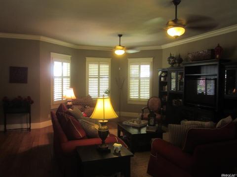 4564 Bailey Ave, Merced, CA 95341 photo 9