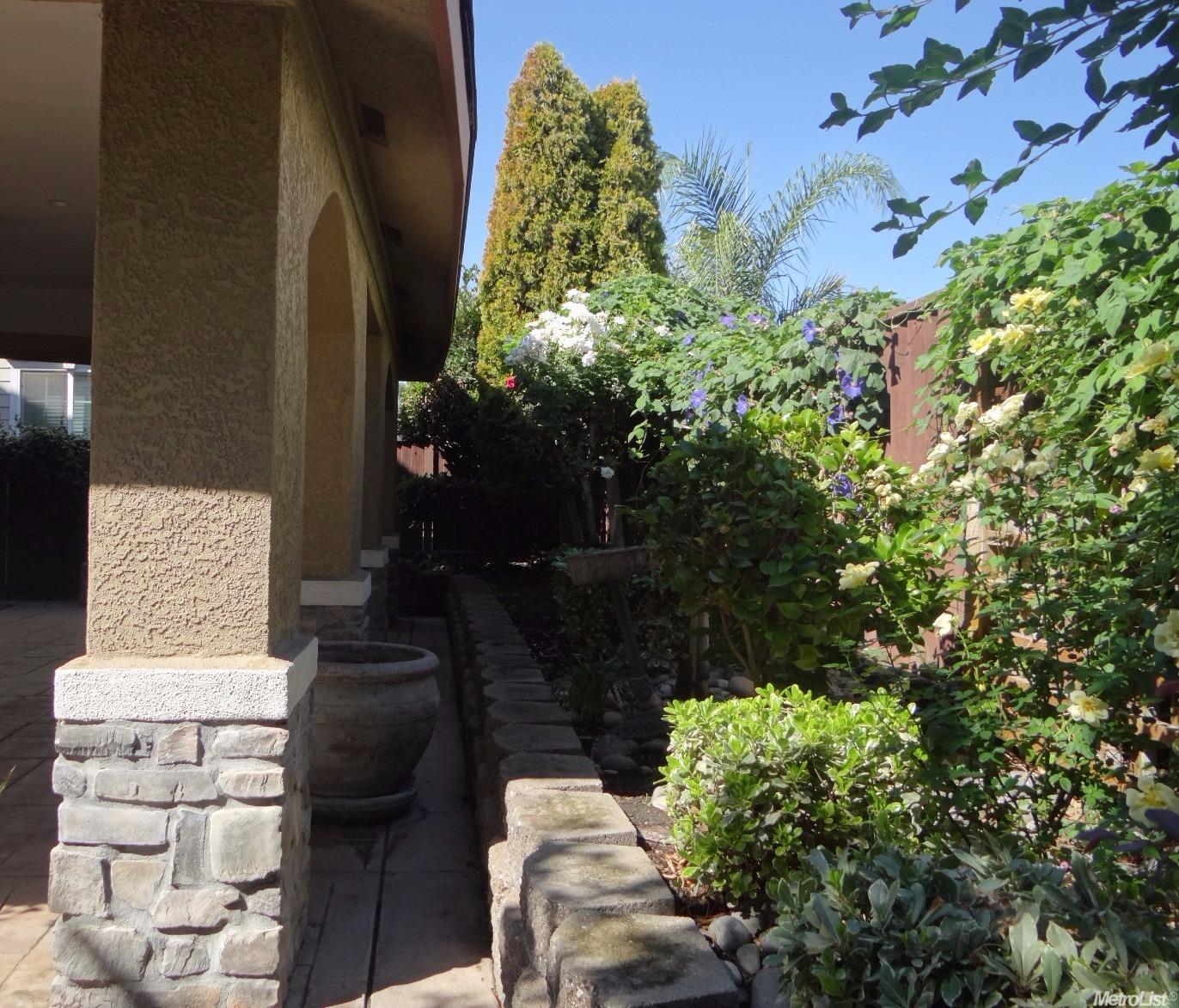2325 Abbott Ct, Tracy, CA 95377 photo 6