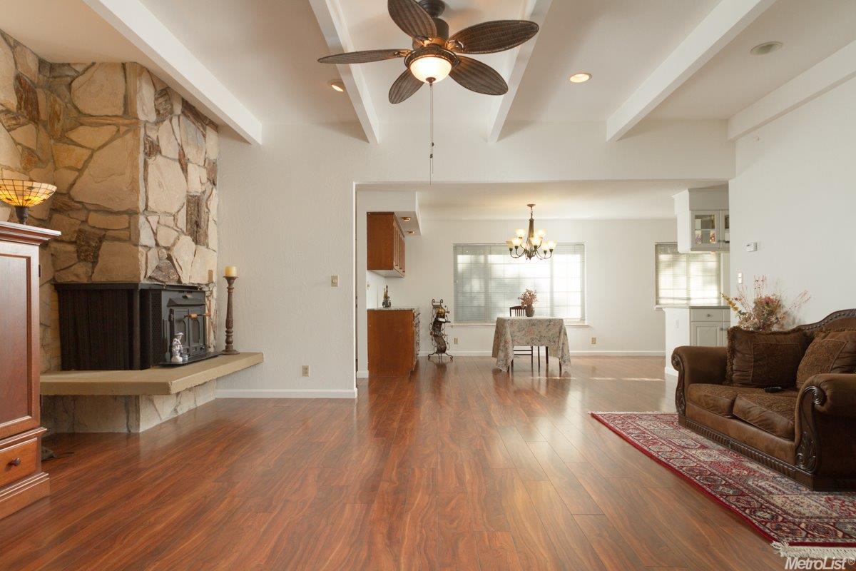27389 Meadowbrook Dr, Davis, CA 95618 photo 11
