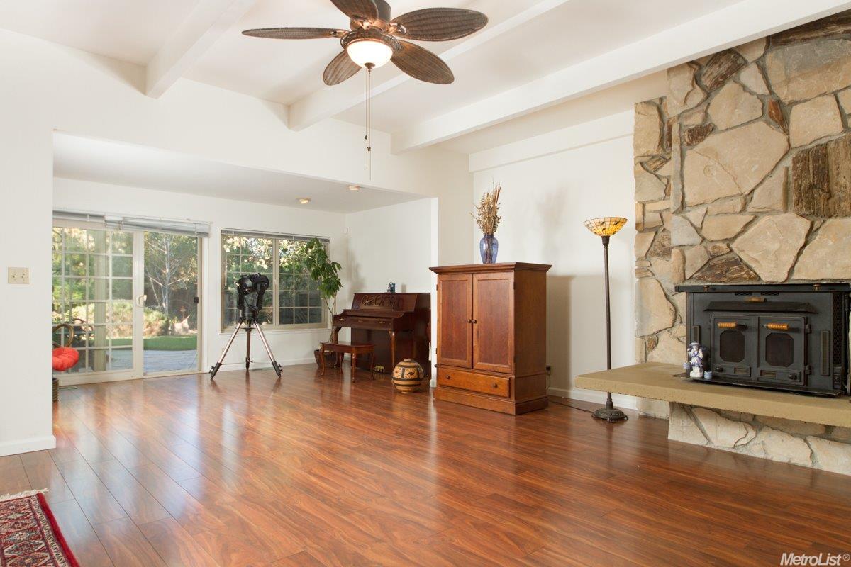 27389 Meadowbrook Dr, Davis, CA 95618 photo 8