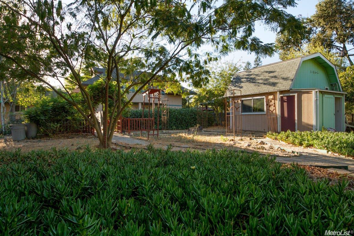 27389 Meadowbrook Dr, Davis, CA 95618 photo 24