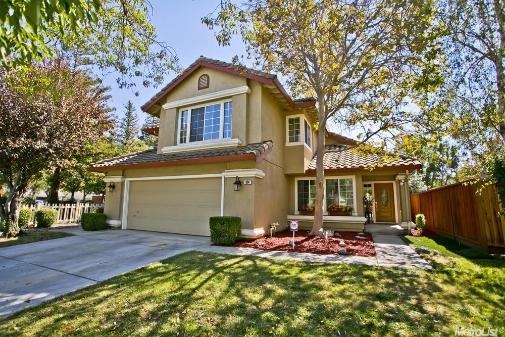 834 Christy Ct, Tracy, CA 95376 photo 1