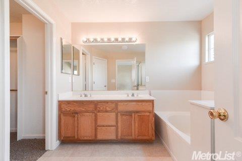 1312 Primavera, Manteca, CA 95337 photo 13
