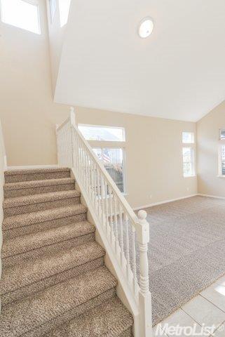 1312 Primavera, Manteca, CA 95337 photo 4