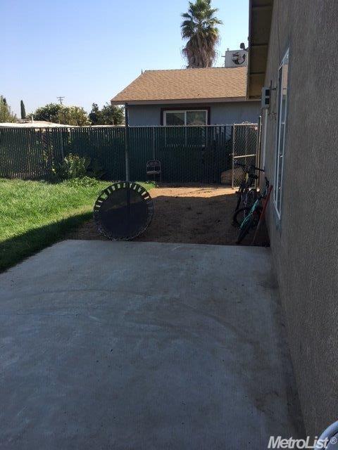 2609 W Hatch Rd, Modesto, CA 95358 photo 8