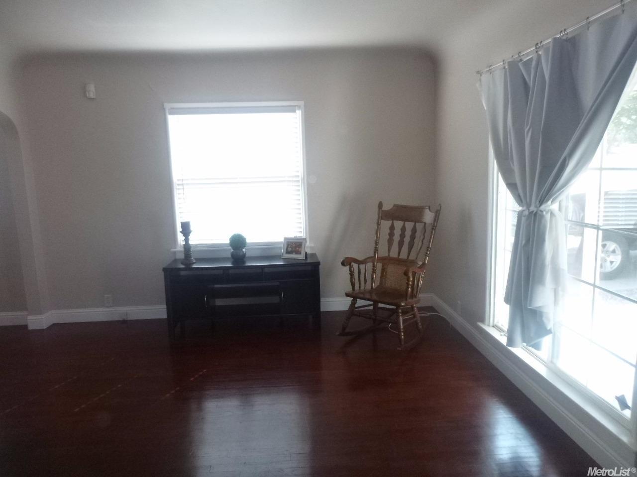1045 W 22nd St, Merced, CA 95340 photo 19