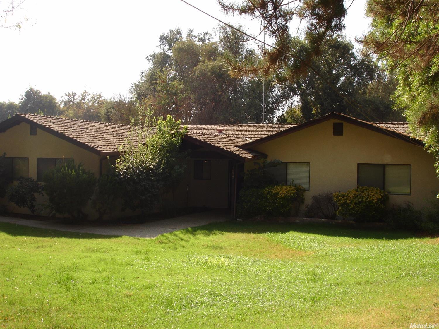 1855 Ohio Ave, Modesto, CA 95358 photo 1