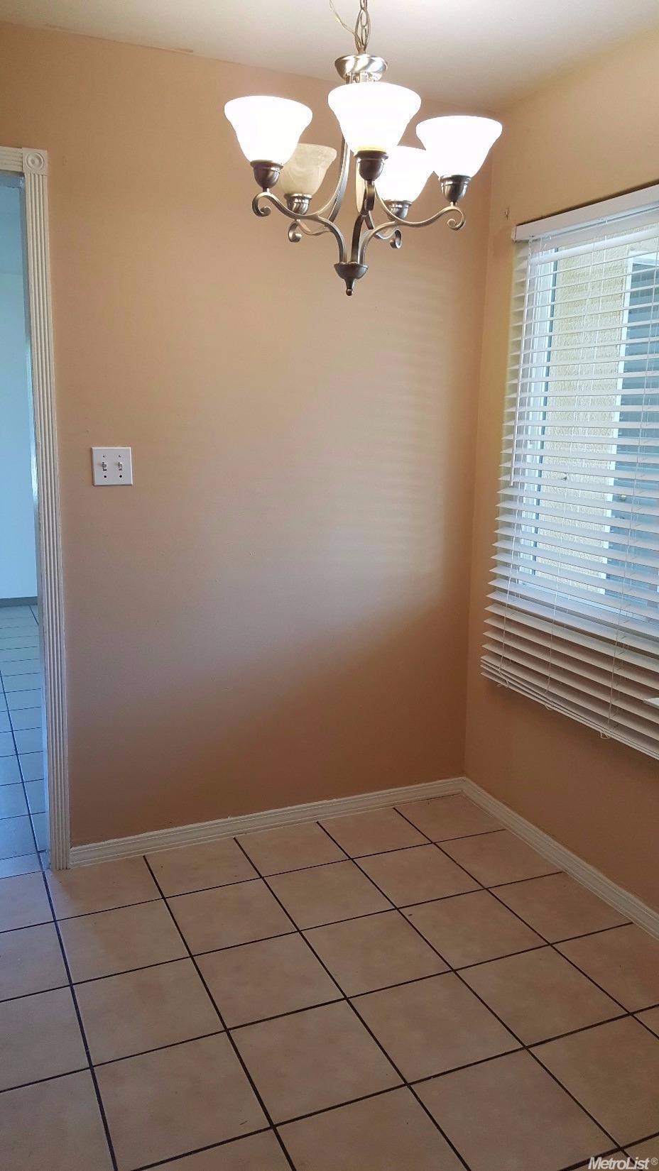 2310 U St, Merced, CA 95340 photo 4