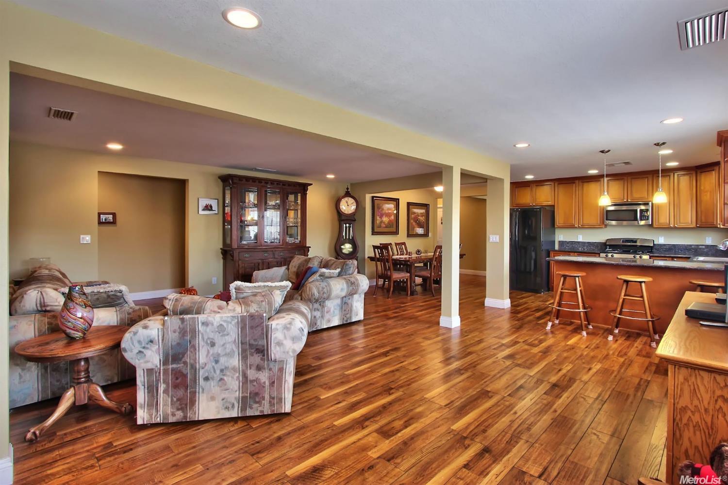 9464 Erwin Ave, Orangevale, CA 95662 photo 1