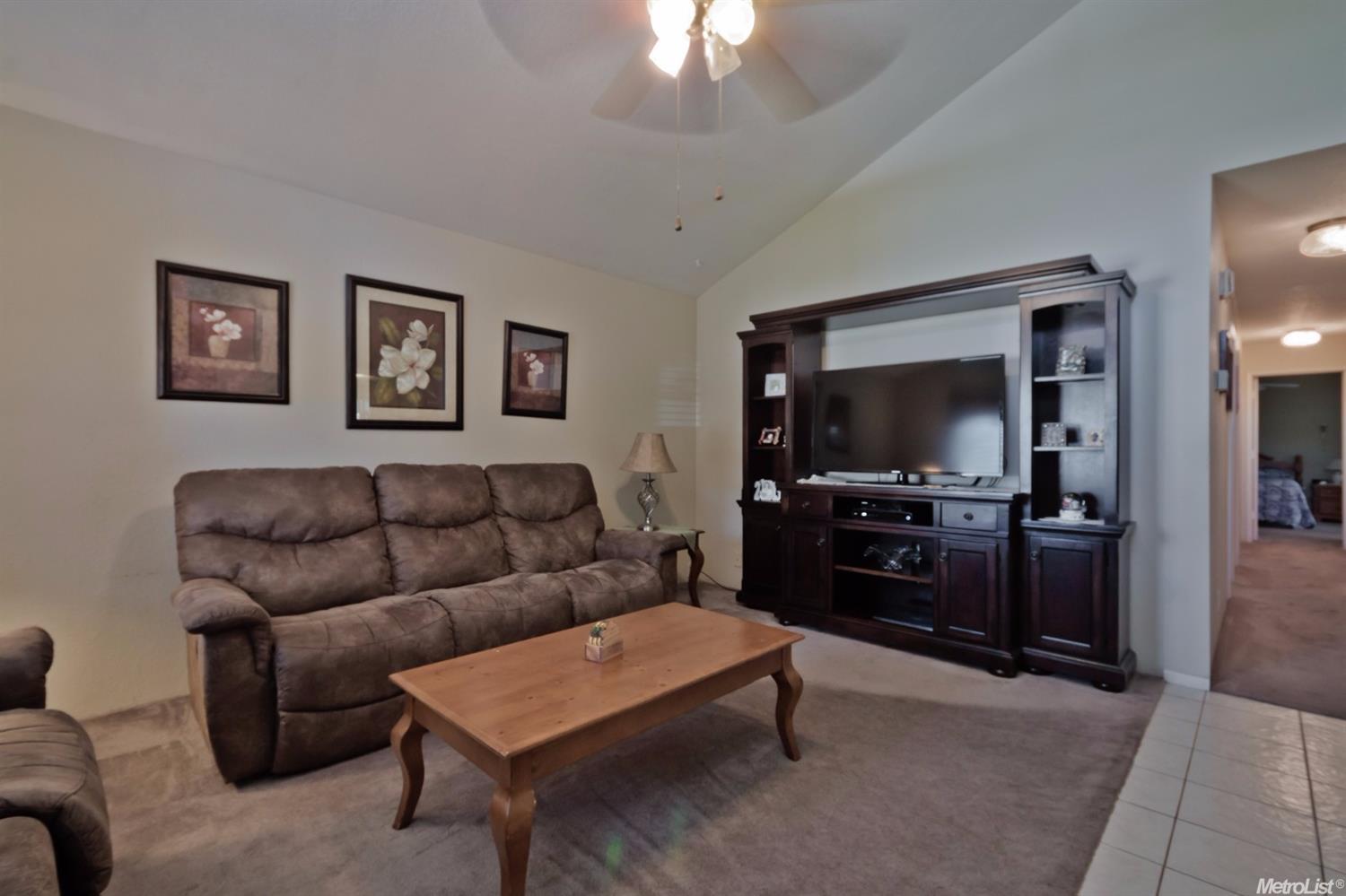778 Meadow Way, Manteca, CA 95336 photo 3