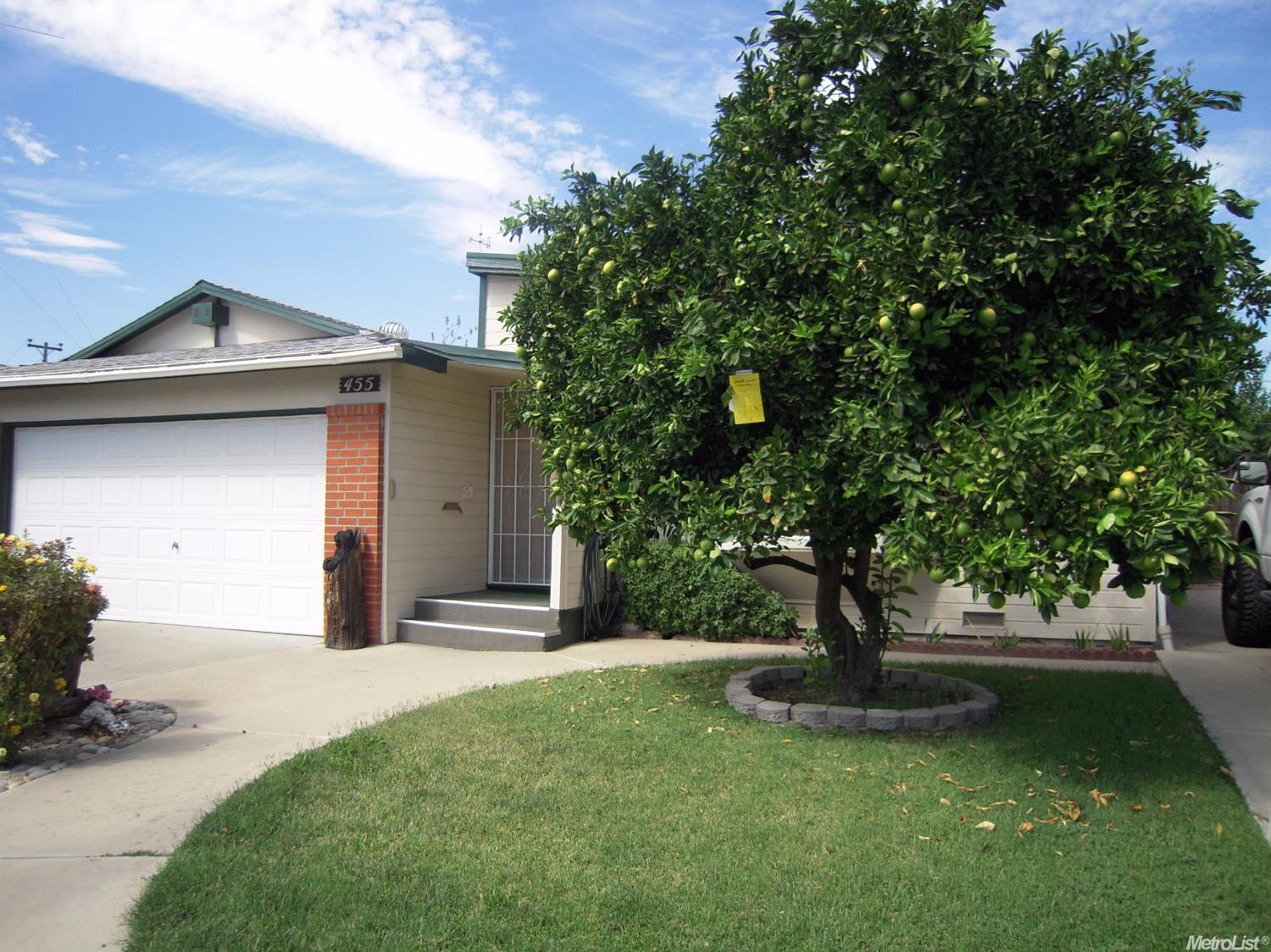 455 Helen Ave, Tracy, CA 95376 photo 3