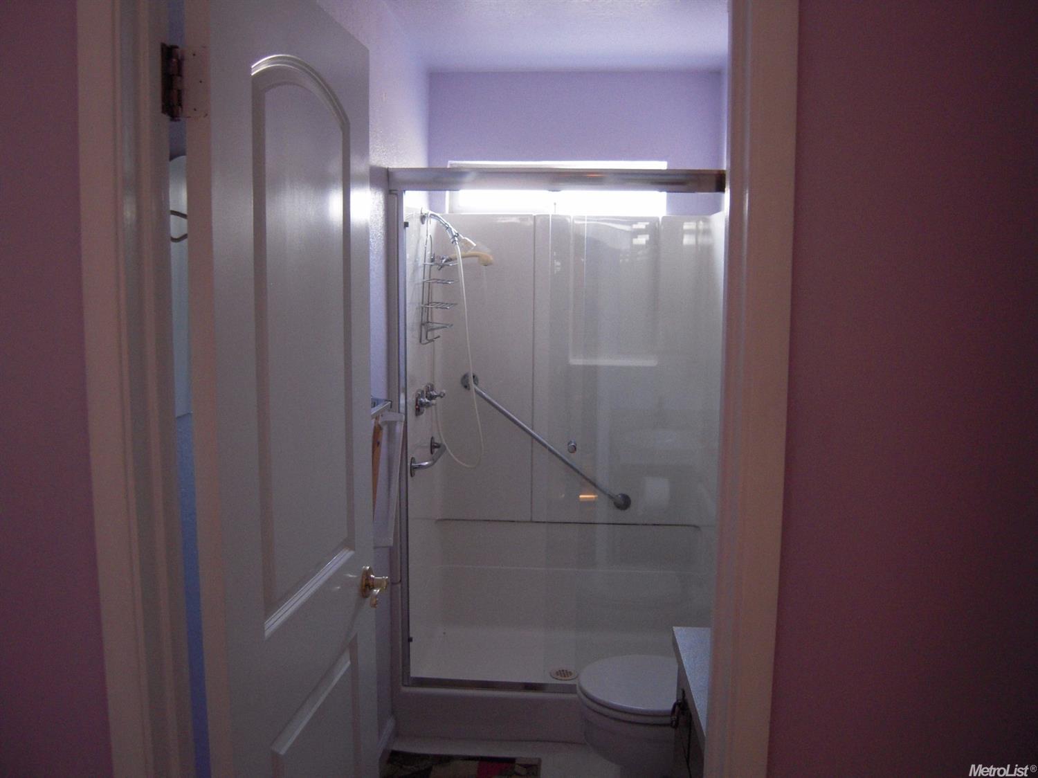 455 Helen Ave, Tracy, CA 95376 photo 9