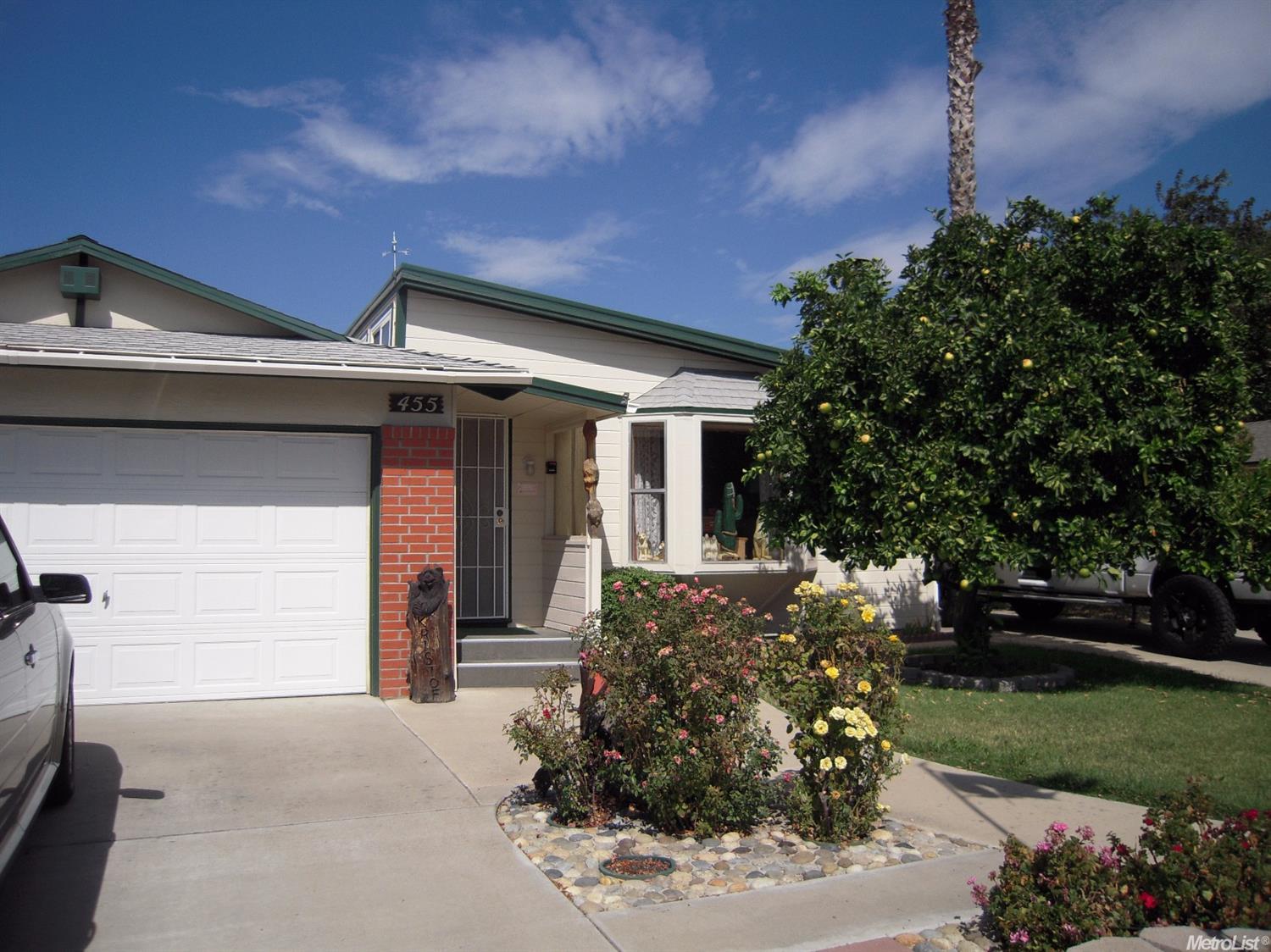 455 Helen Ave, Tracy, CA 95376 photo 1